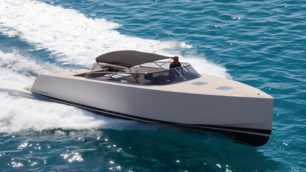 Private boat transfer in Saint-Tropez – Azur Dream