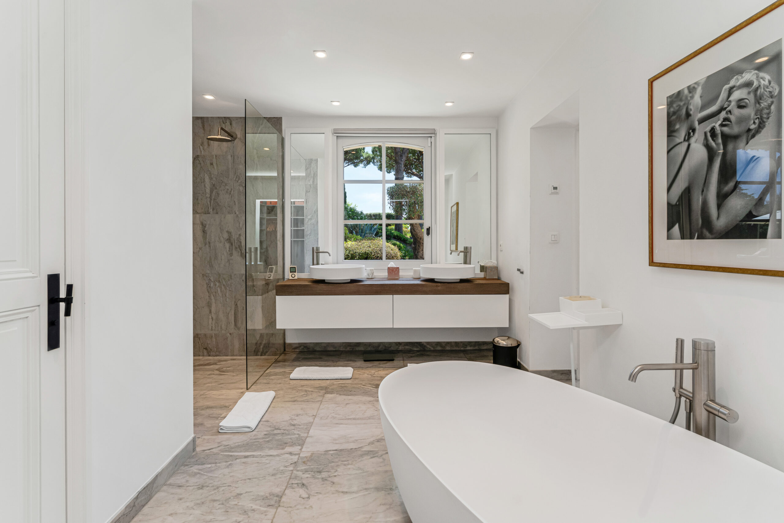 Bathroom, Villa Ellia in Les Parcs de Saint-Tropez