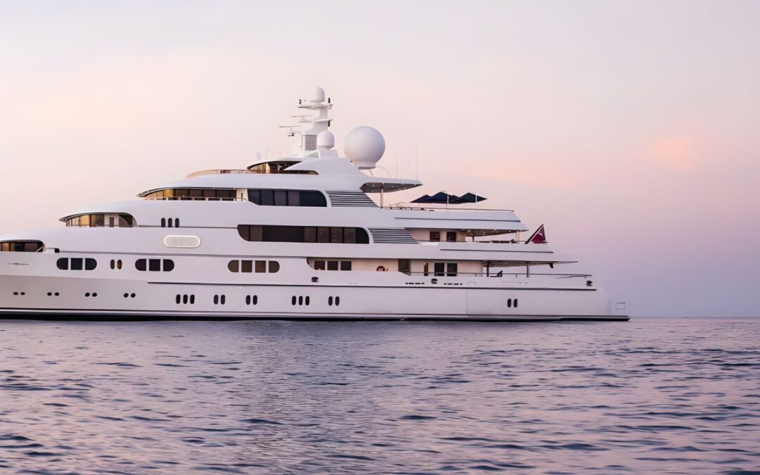 Croisière privée à Saint‑Tropez – Yacht d’exception & plages exclusives 