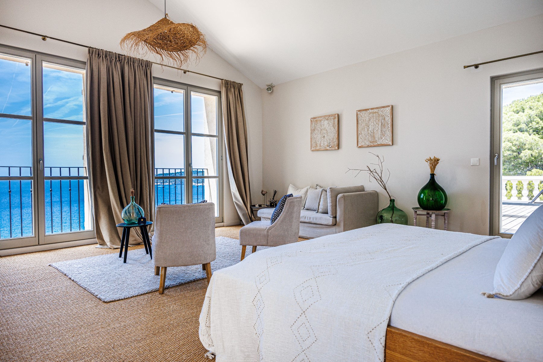 Villa à louer à Ramatuelle : chambre en suite avec salle d’eau – Villa Romy