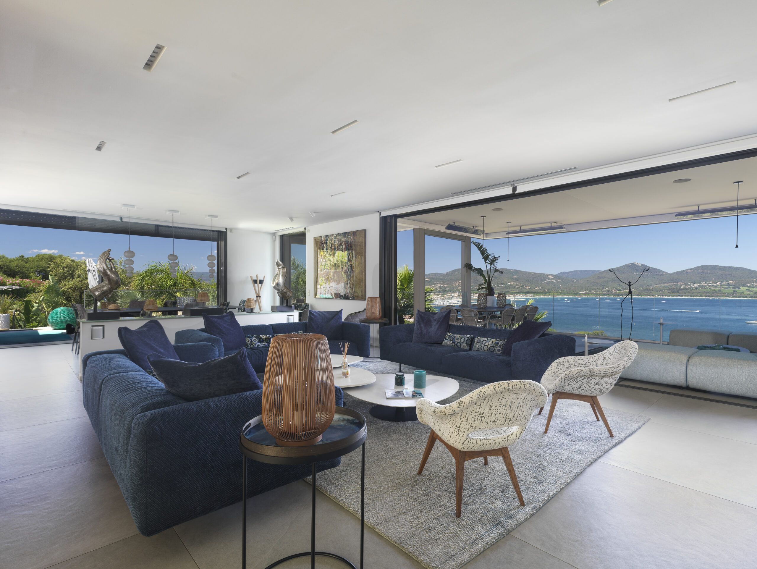 VILLA AZUR vue sur la mer aux portes de saint tropez