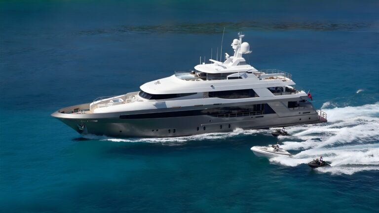 MUCHOS MAS luxury yacht charter in the Caribbean, photo 1 – Azur Dream Saint-Tropez