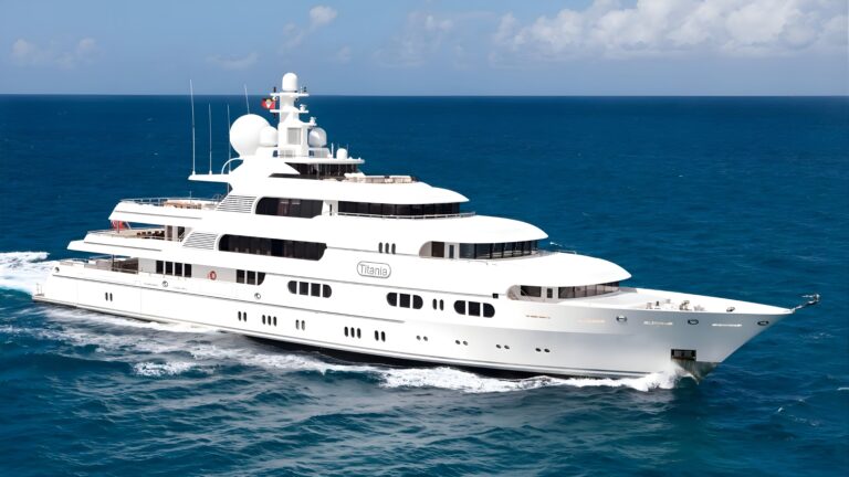 Yachts – Azur Dream Saint-Tropez