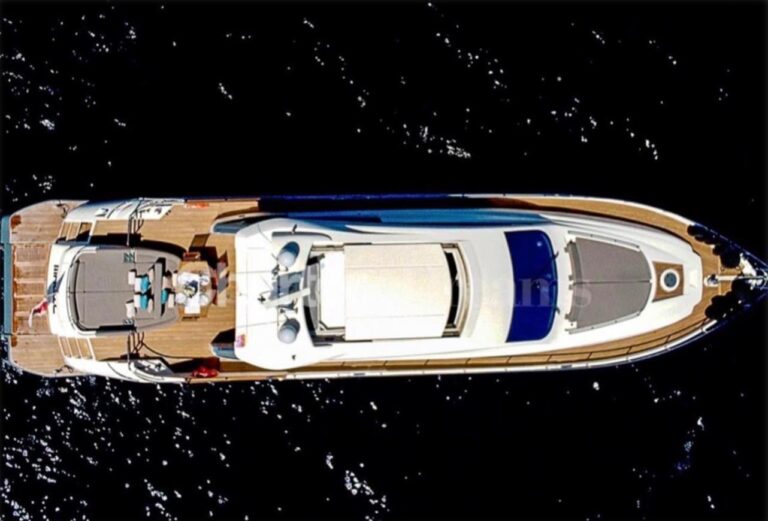 Yacht M/Y AICON 72 SL à louer à Saint-Tropez avec équipage, photo 4