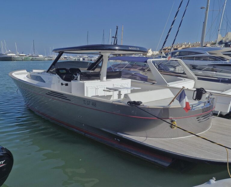 Yacht M/Y APREAMARE GOZZO 35 à louer à Saint-Tropez avec équipage, photo 9