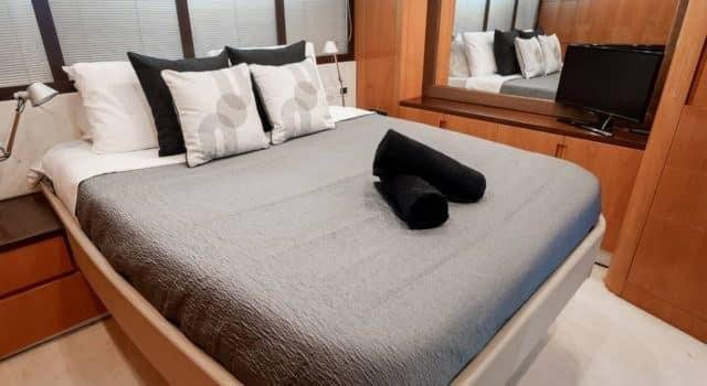 Yacht M/Y PERSHING 56 à louer à Saint-Tropez avec équipage, photo 12
