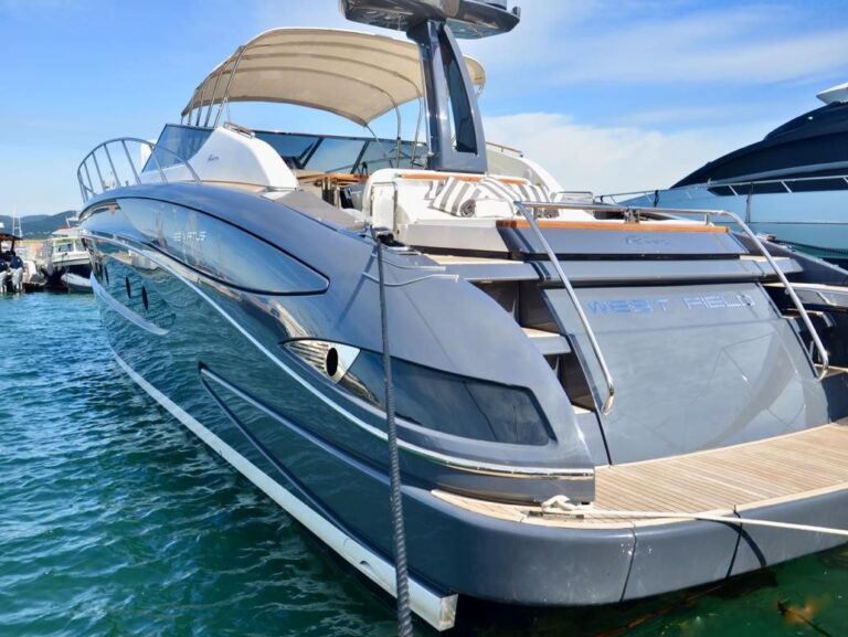Yacht M/Y RIVA VIRTUS 63 à louer à Saint-Tropez avec équipage, photo 5