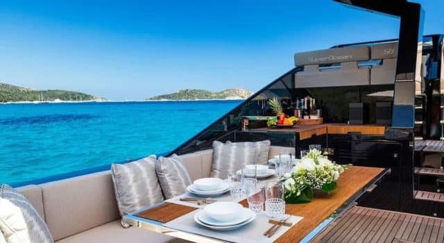 Yacht M/Y SUPER OCEAN 58 à louer à Saint-Tropez avec équipage, photo 11