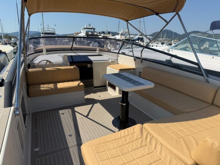 Yacht M/Y VANDUTCH 40 à louer à Saint-Tropez avec équipage, photo 3