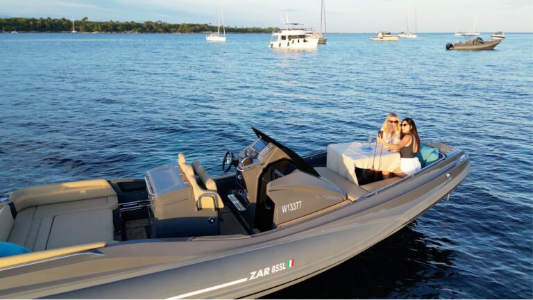 ZAR Formenti 85 SL Islamorada boat rental Saint-Tropez – Azur Dream Saint-Tropez