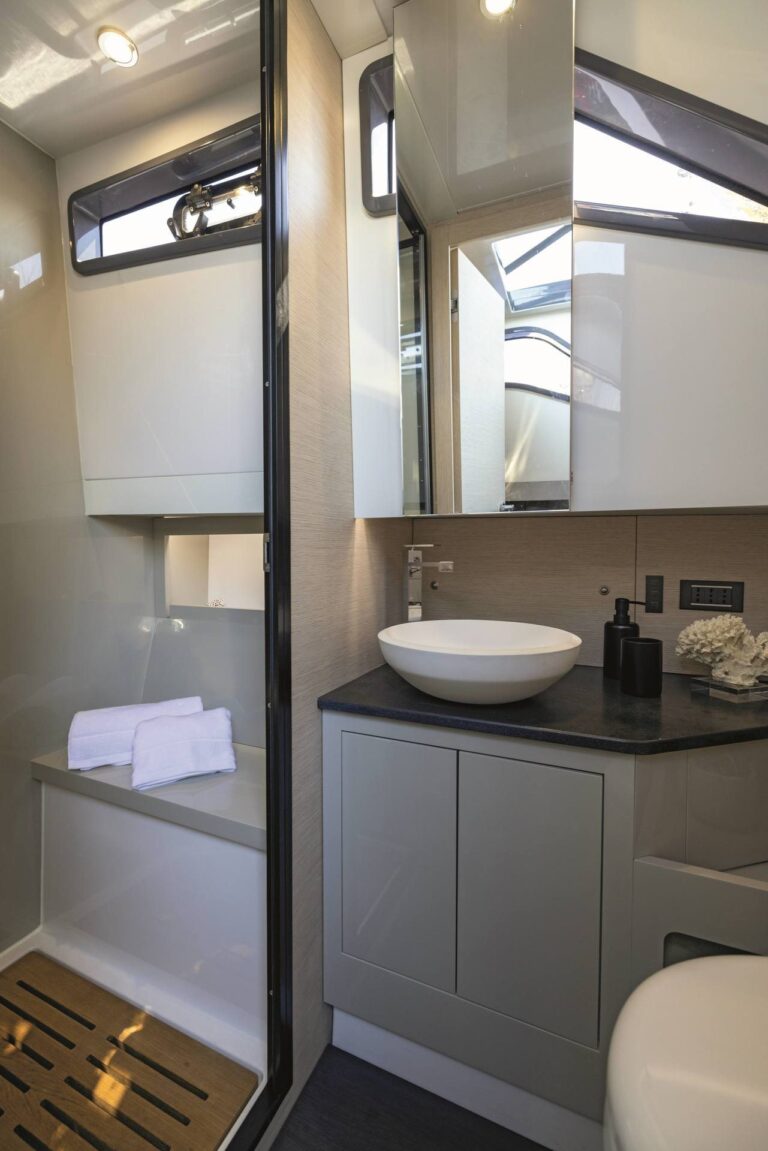 ZAR Imagine 130 Alexandrette III boat rental Saint-Tropez – Azur Dream Saint-Tropez