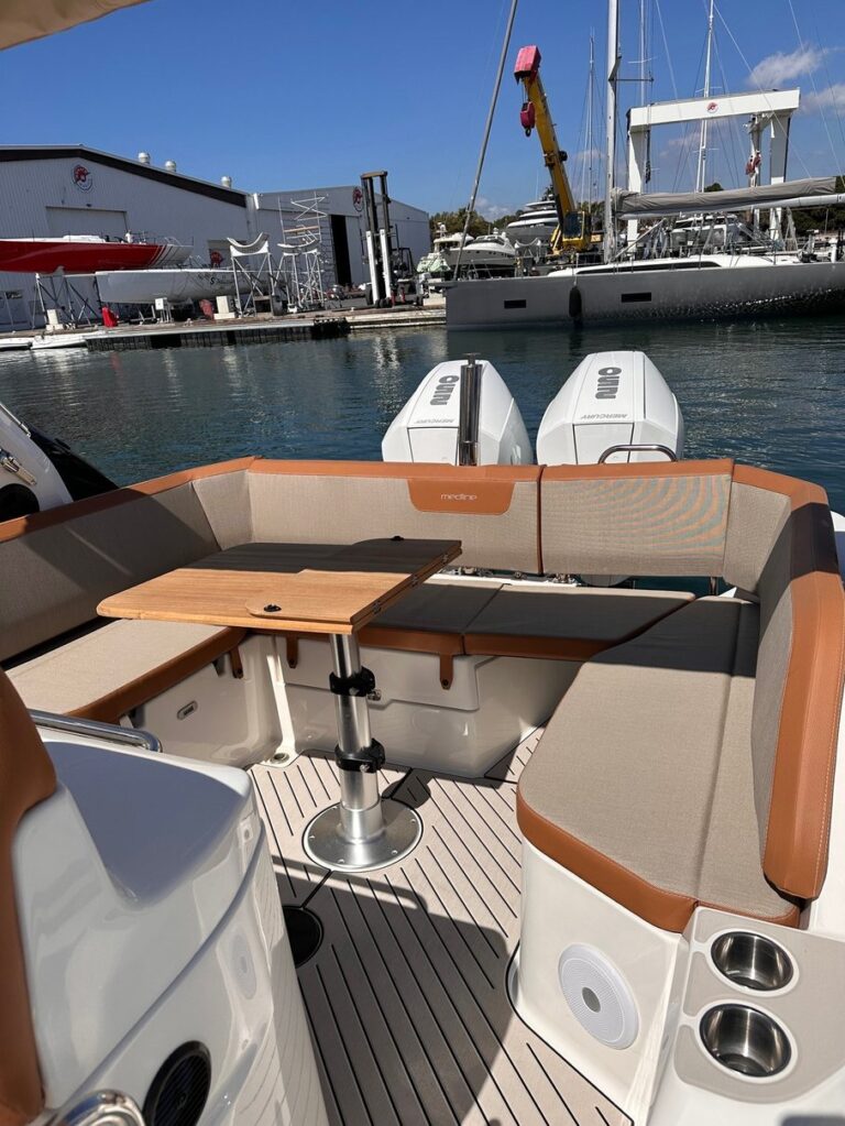 Zodiac Medline 9 Lilou boat rental Saint-Tropez – Azur Dream Saint-Tropez
